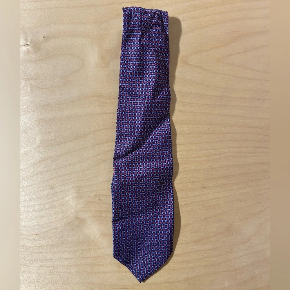 Izod Men's Tie in Purple and Blue Pattern (DZ)